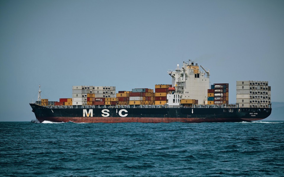 Containerschip 13957